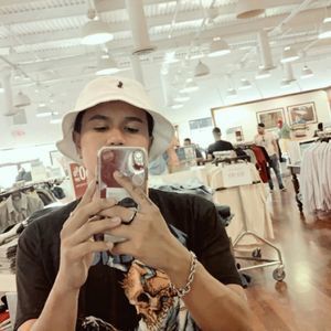 Meet your Posher, Michael